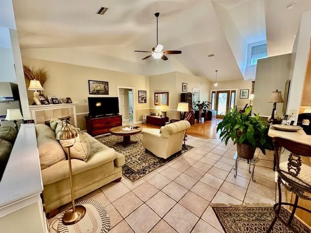 7433 Creekridge Circle