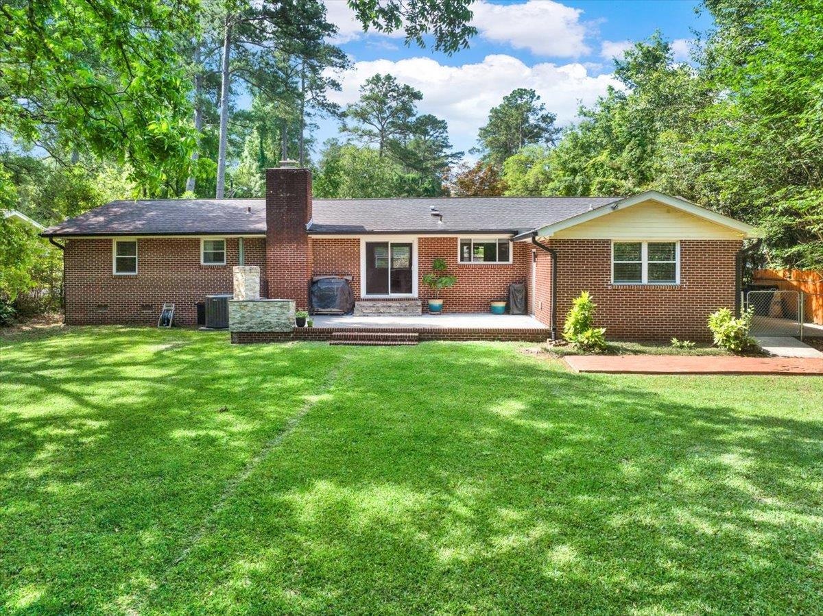 2122 Deerfield Drive
