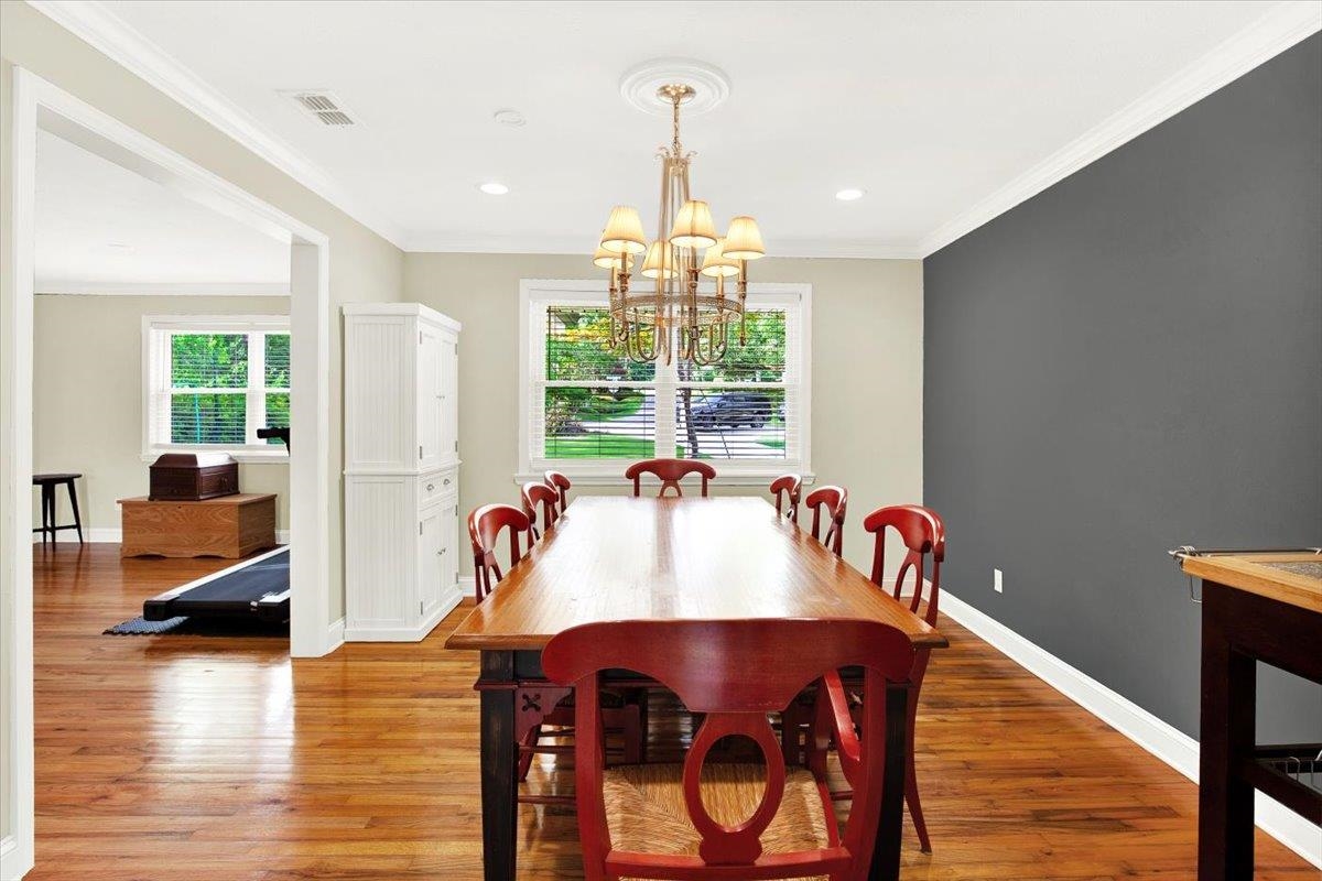 2122 Deerfield Drive