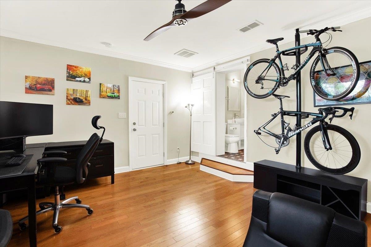 2122 Deerfield Drive