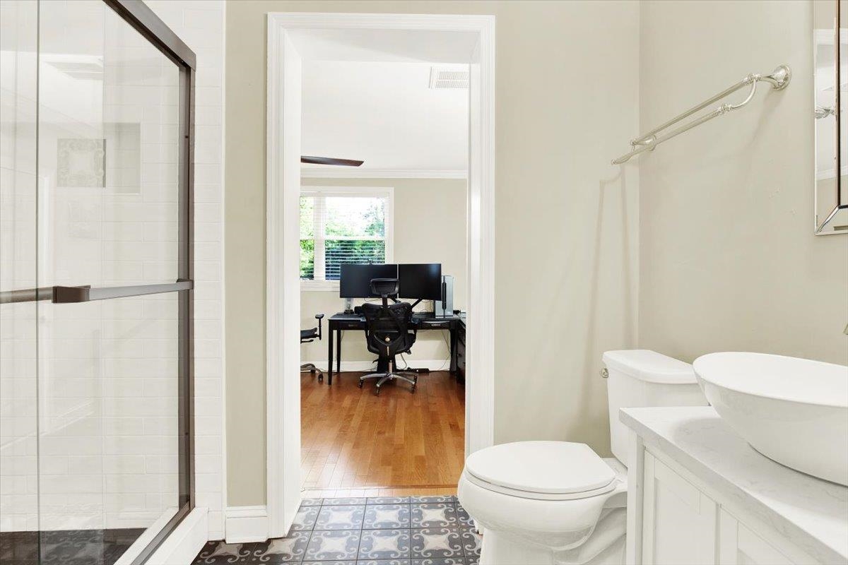 2122 Deerfield Drive
