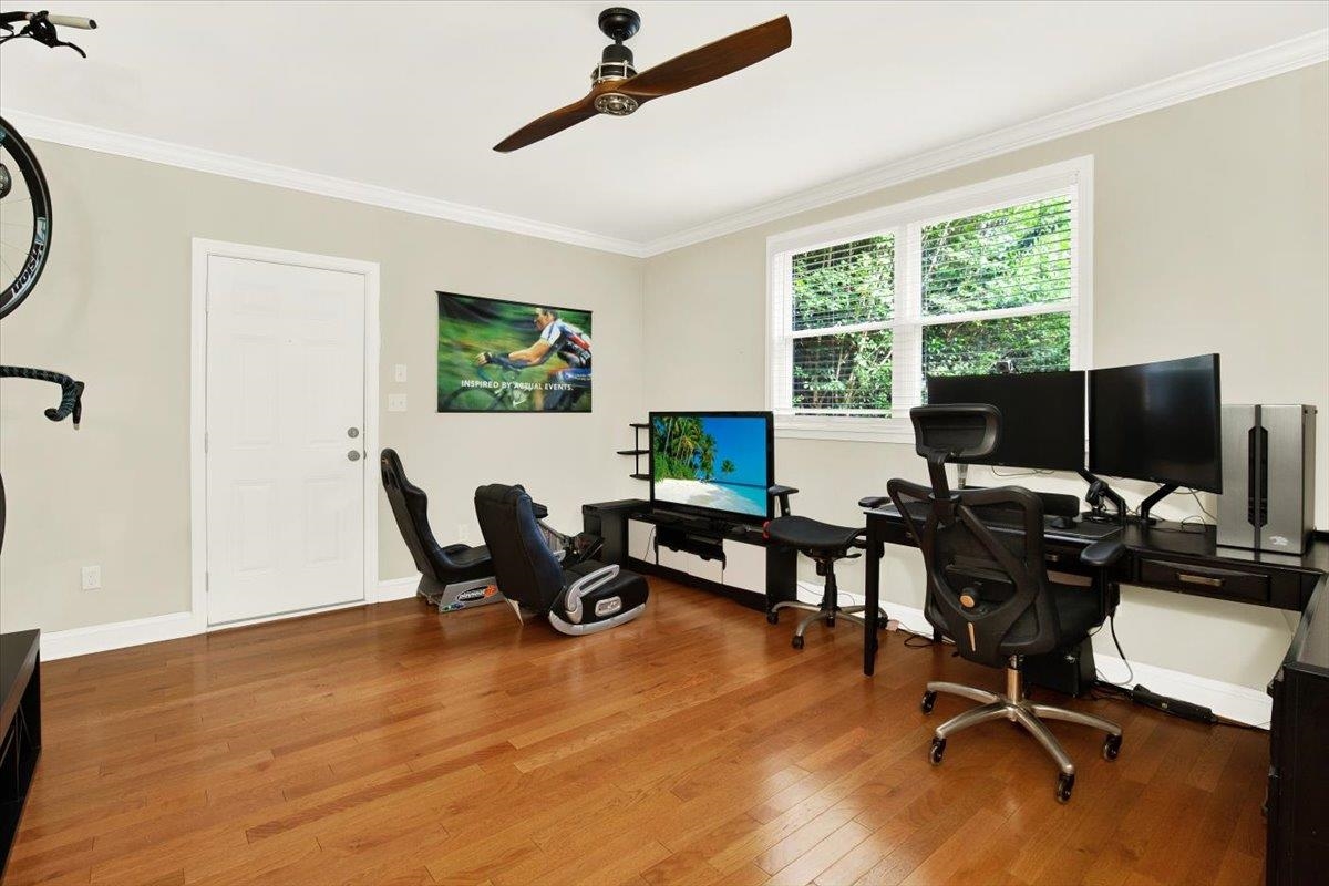 2122 Deerfield Drive