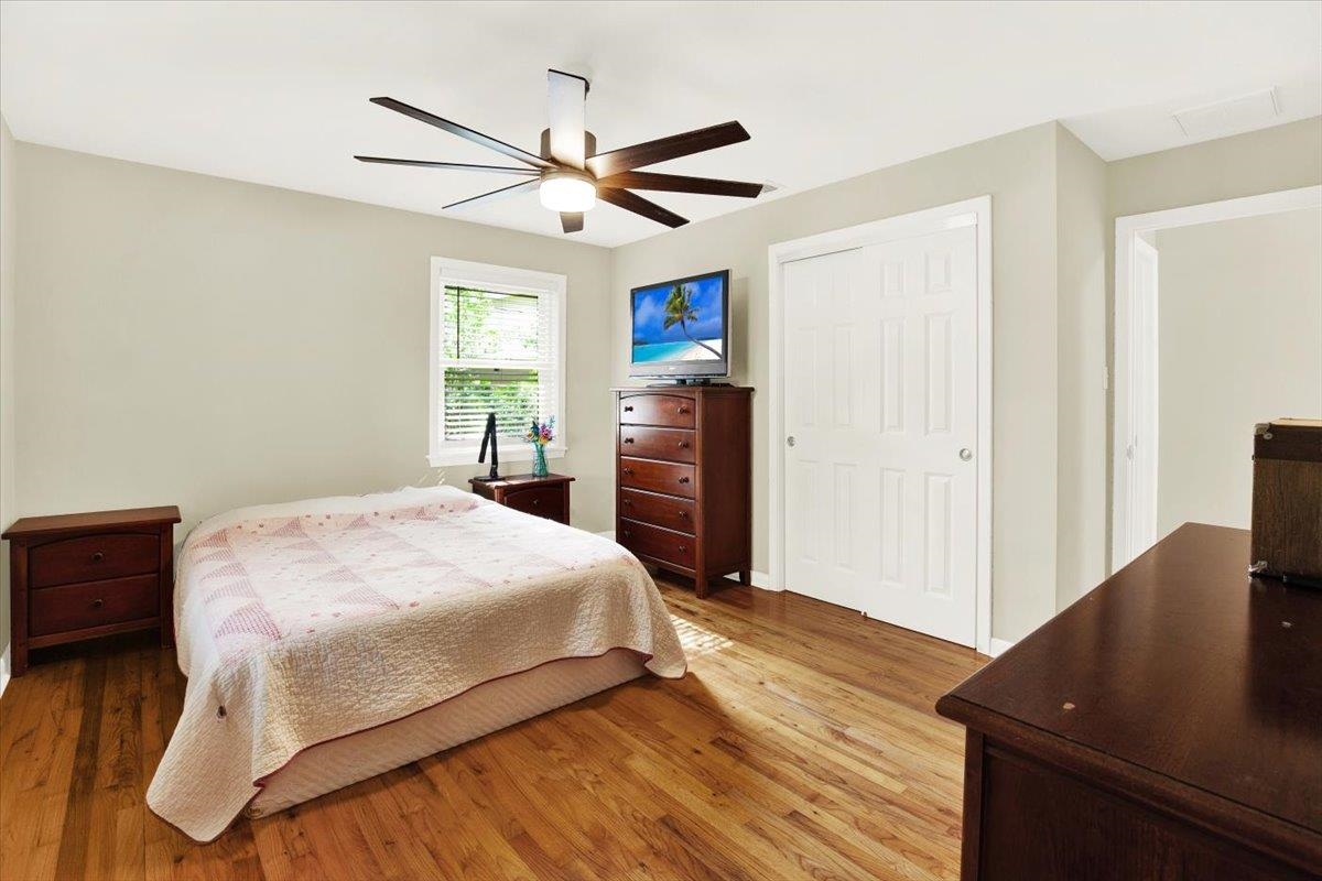 2122 Deerfield Drive