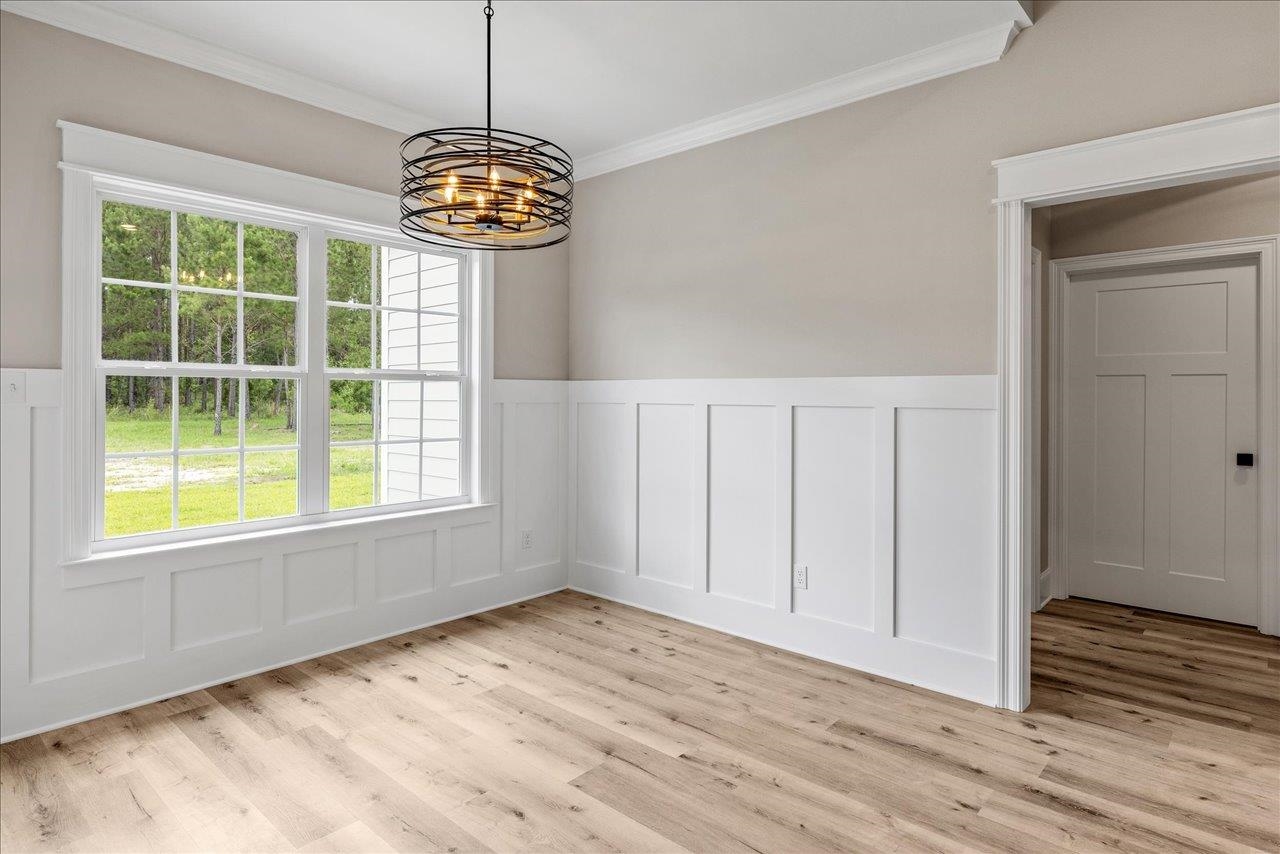 185 S White Oak Drive
