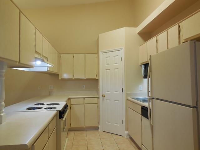 2939 Royal Palm Way