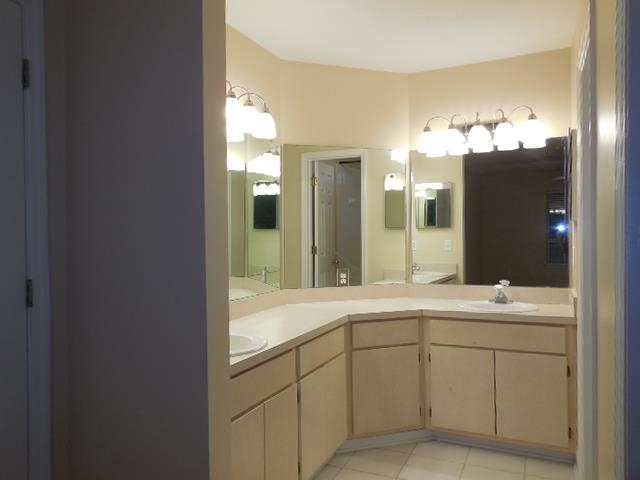 2939 Royal Palm Way