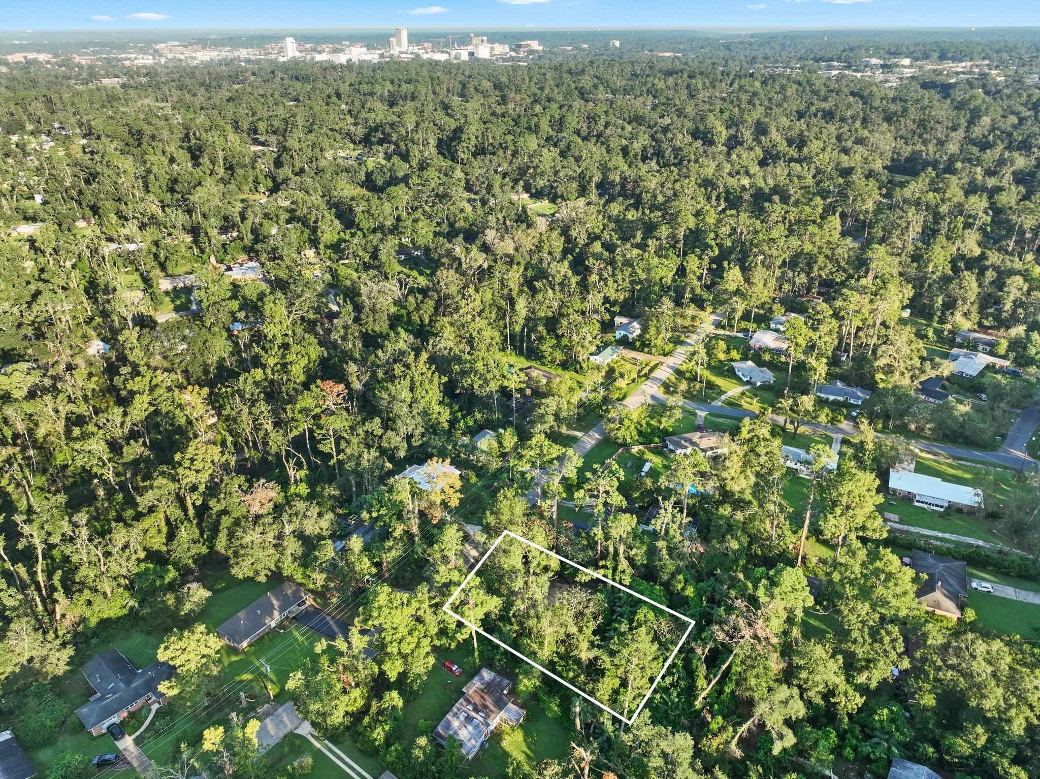 2005 E Indianhead Drive