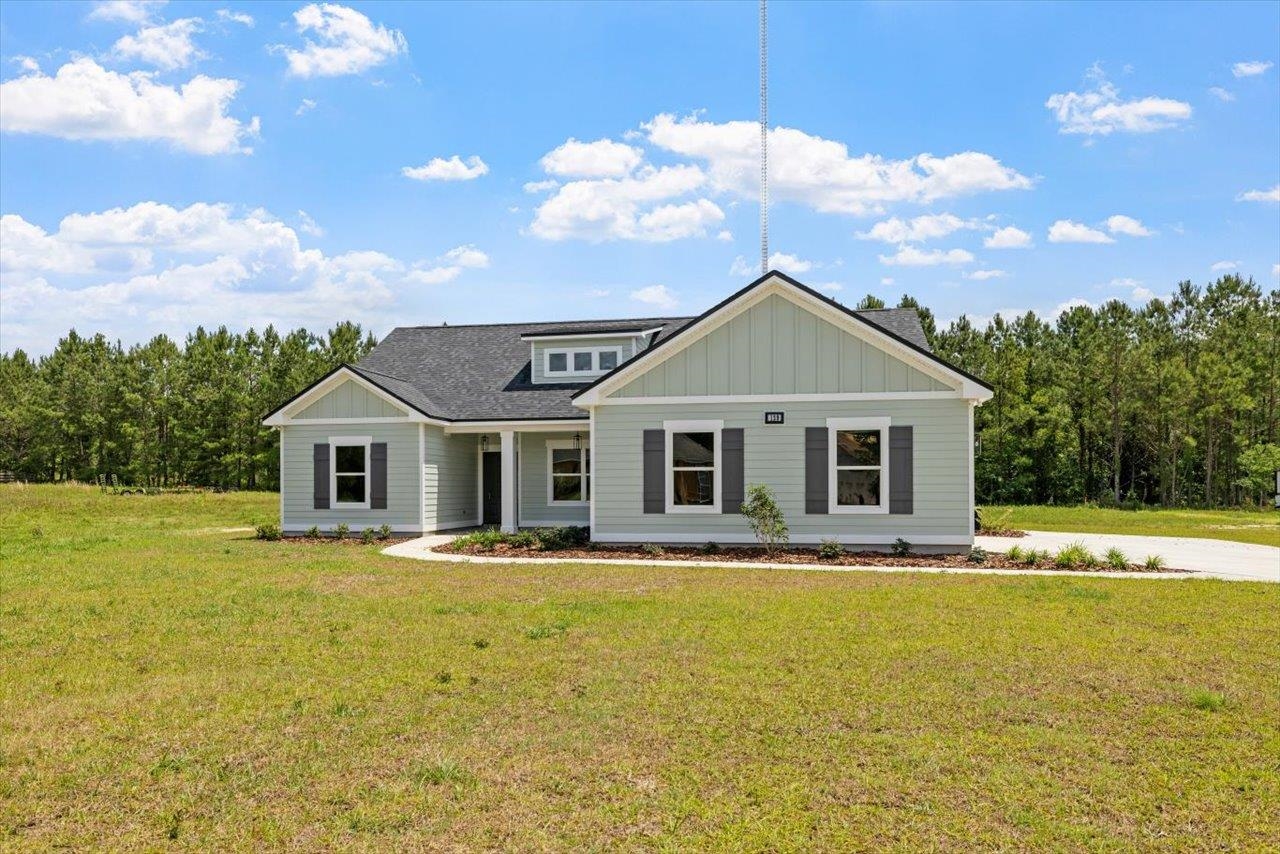 129 S White Oak Drive
