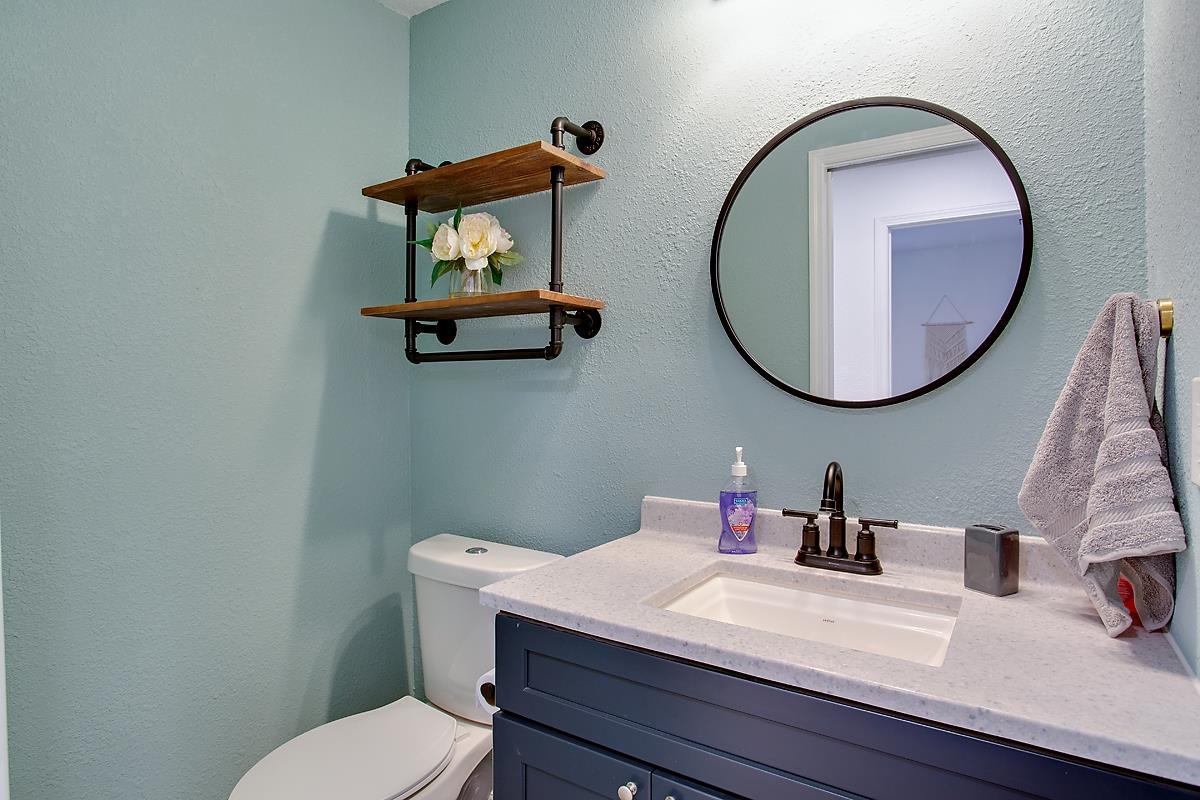 4163 Fred Hatfield 1 Court