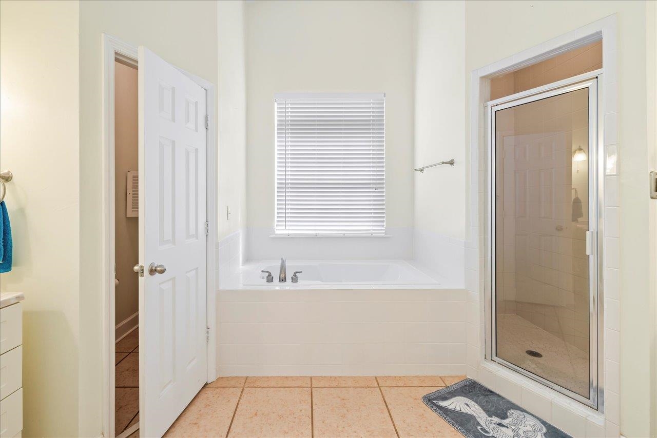 15290 High Hills Circle