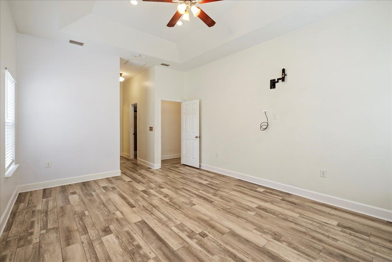 15290 High Hills Circle
