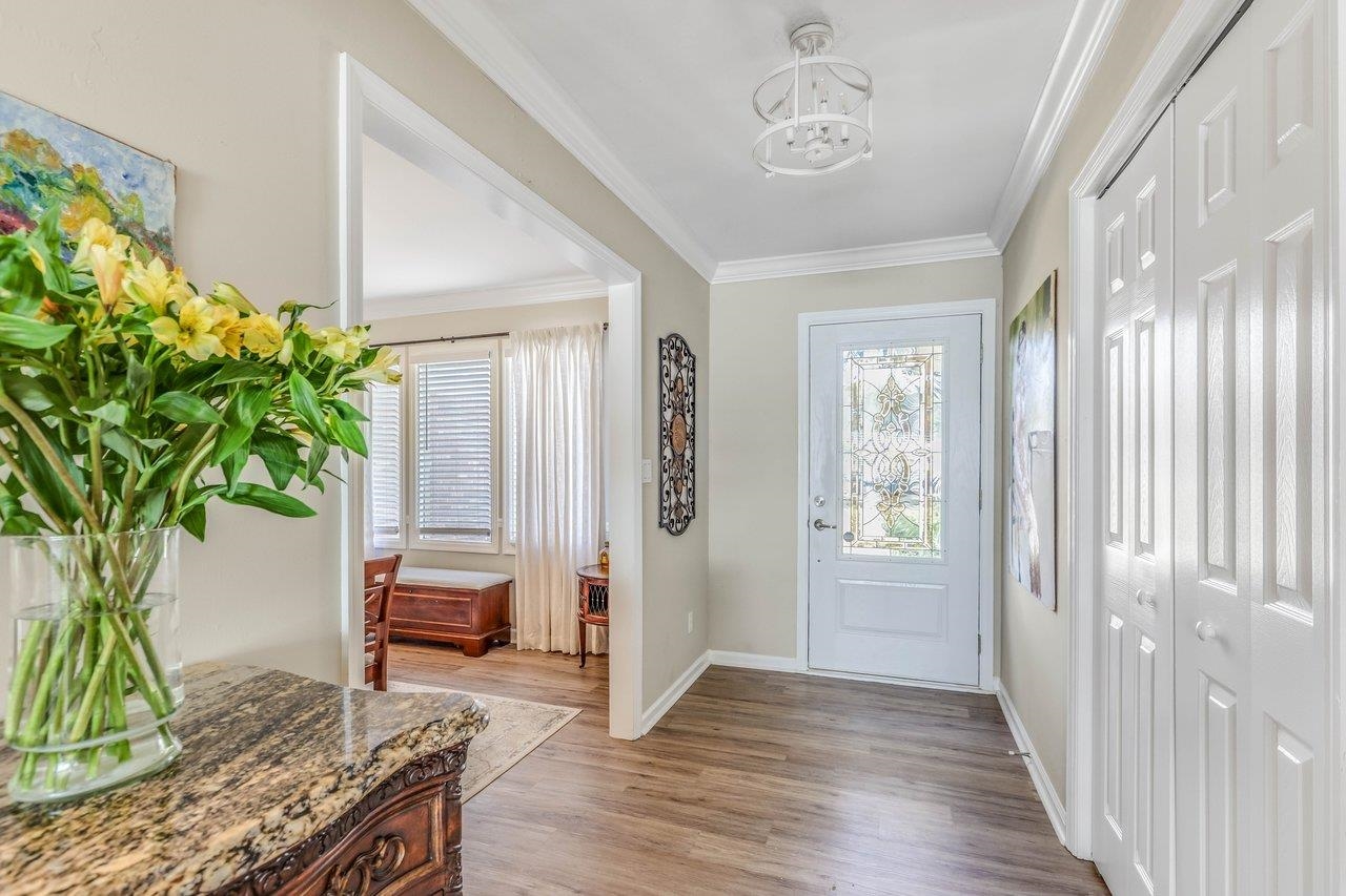 2304 Tour Eiffel Drive