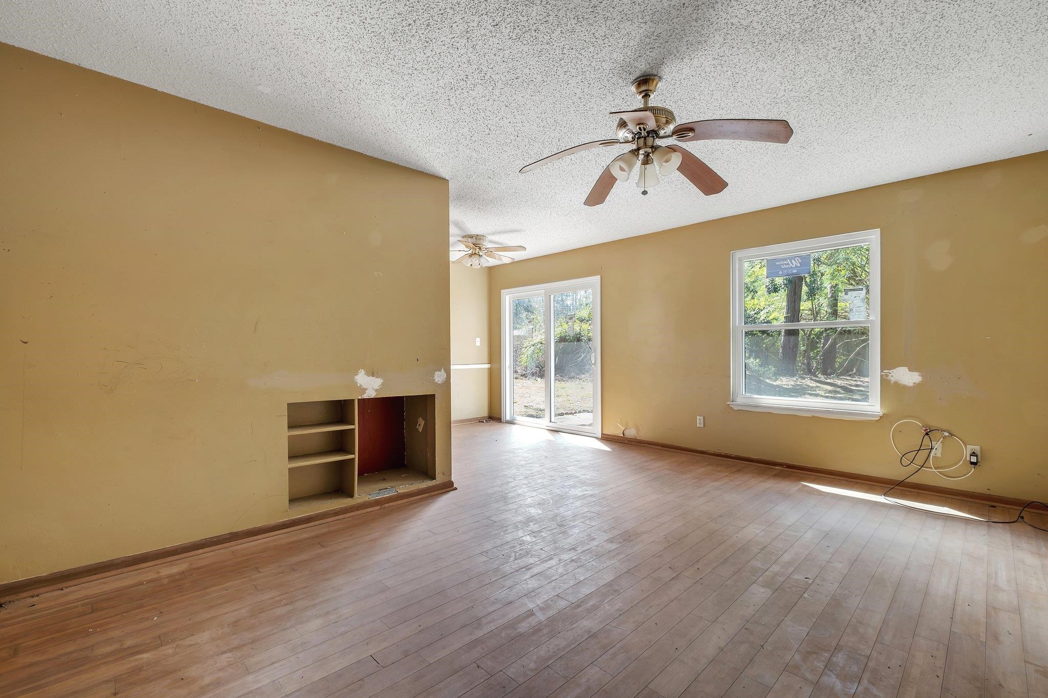8701 Manchester Court