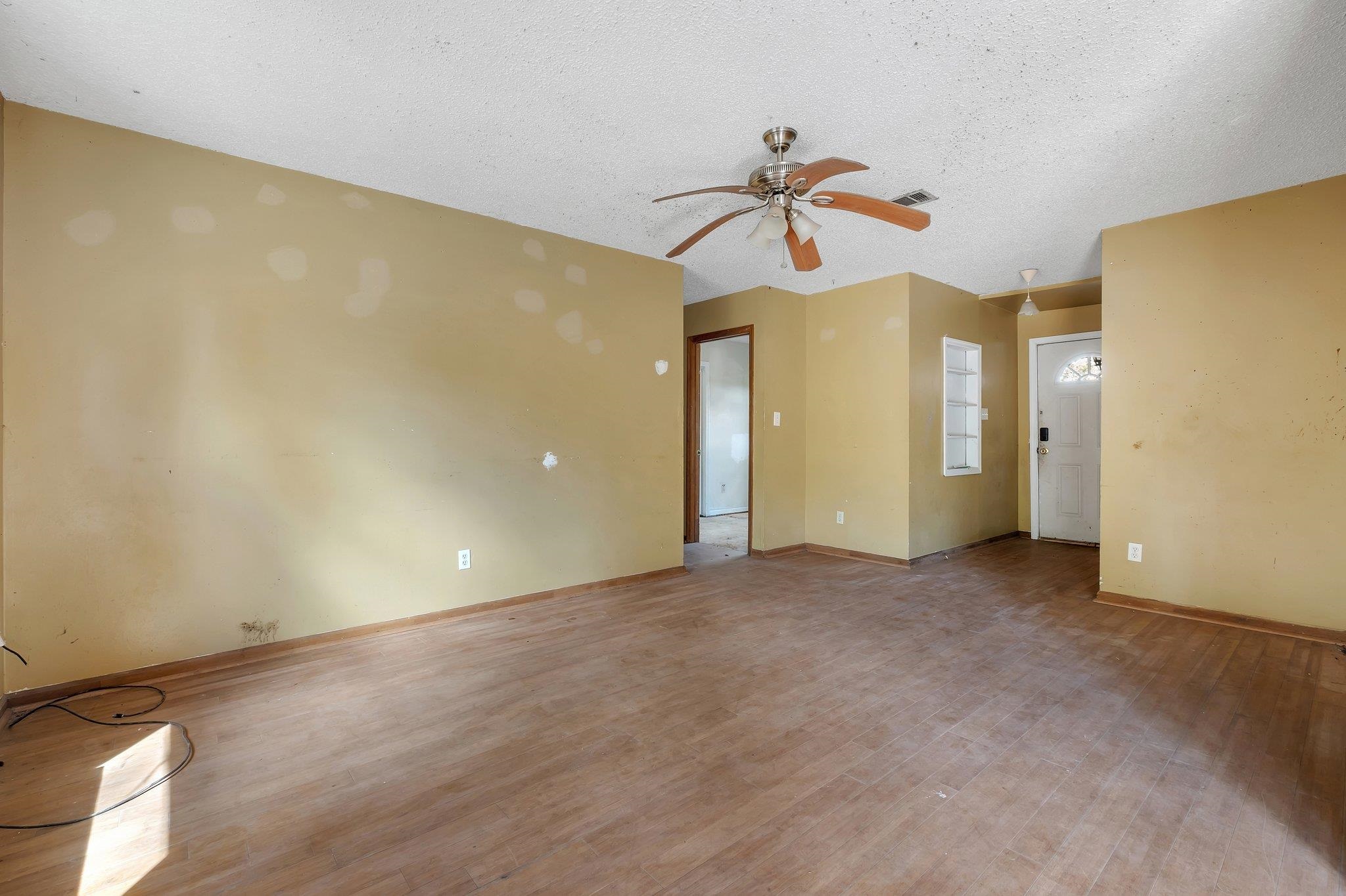 8701 Manchester Court
