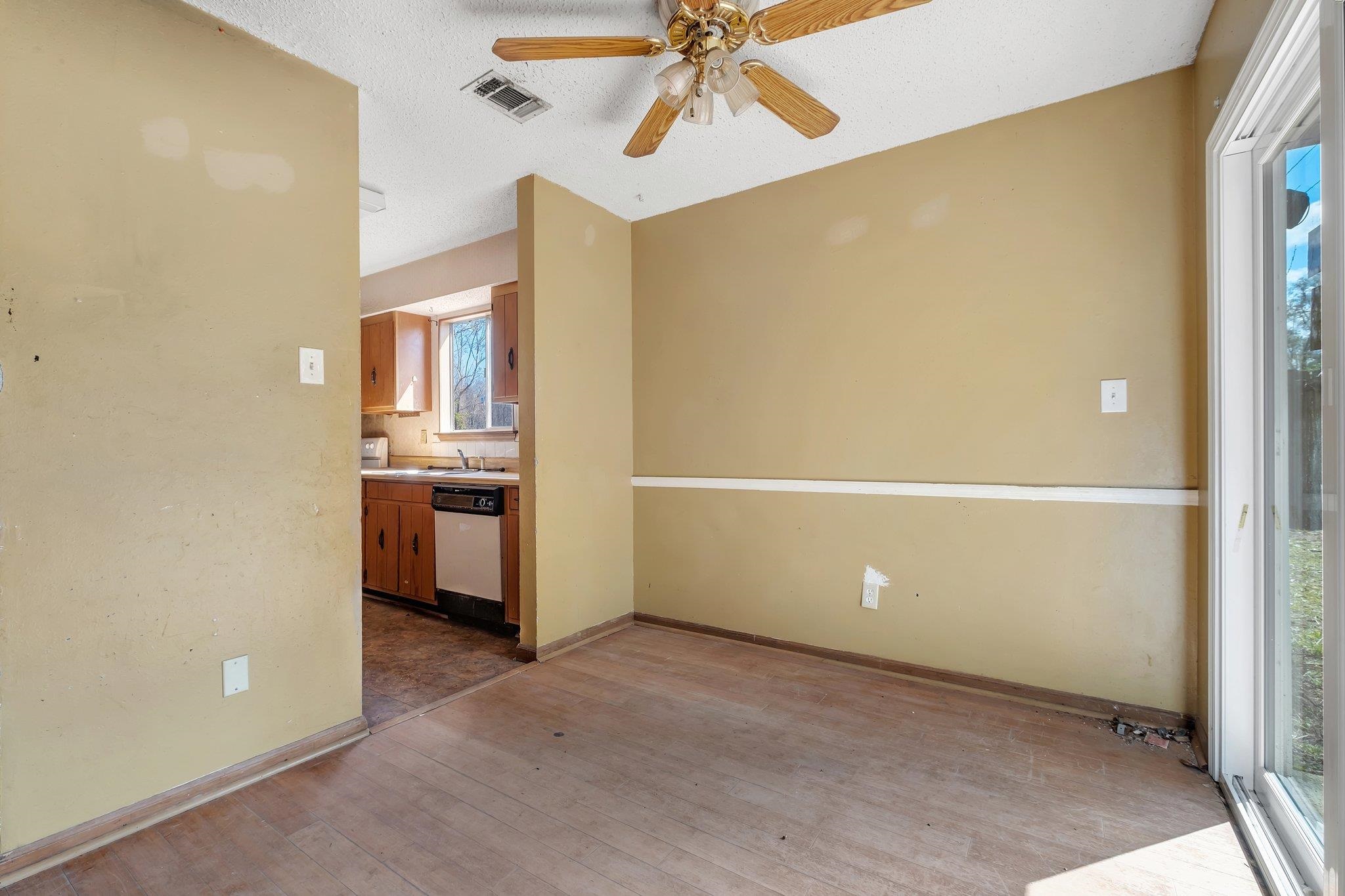 8701 Manchester Court