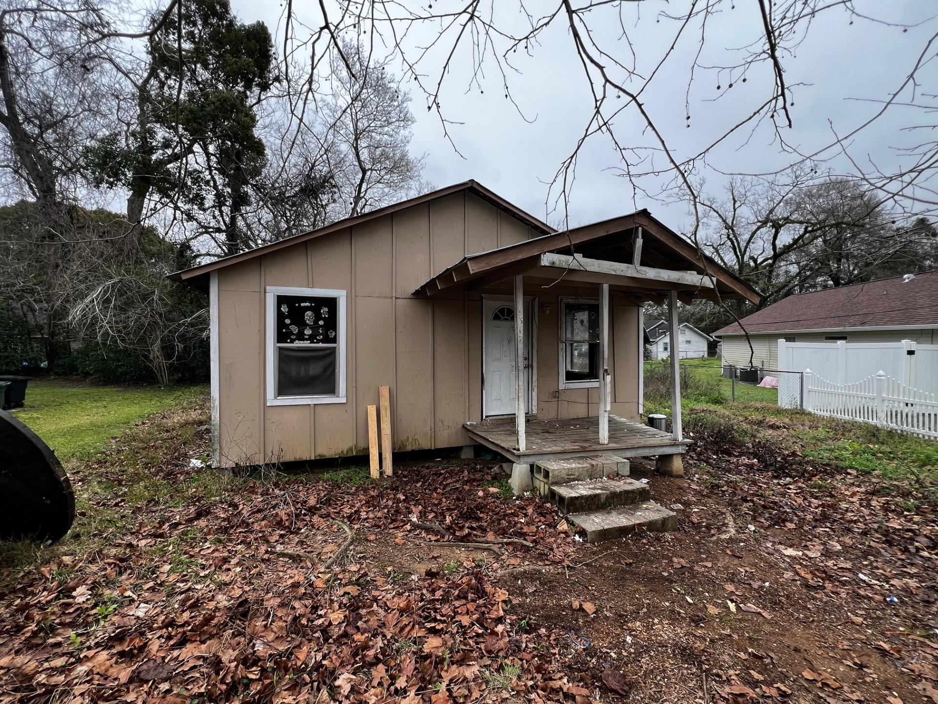 1317 Lowell