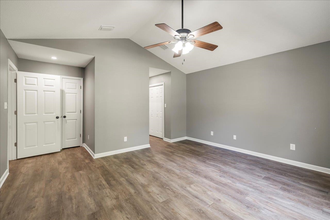 7923 Reynolds Drive