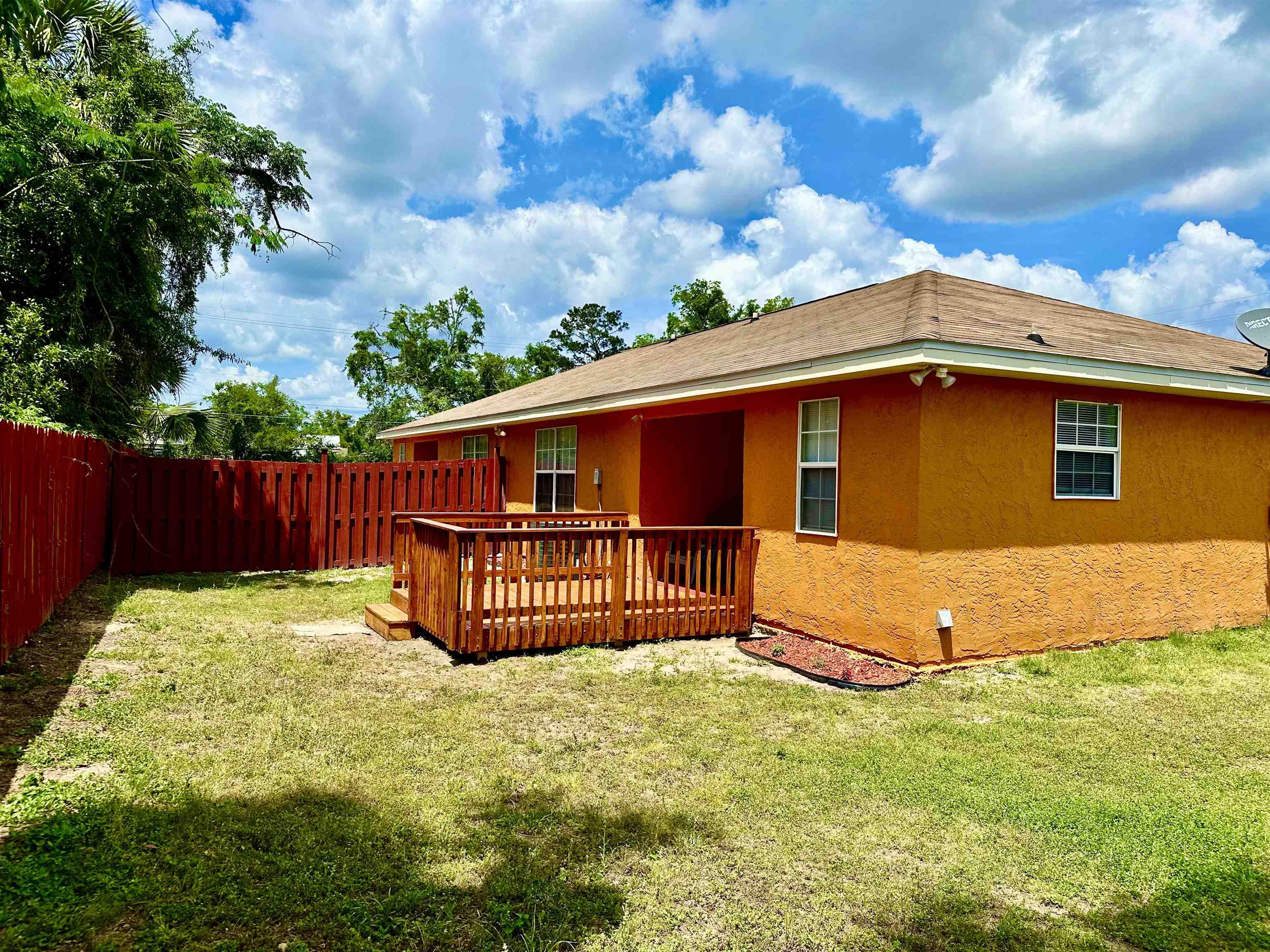 3180 N RIDGE Road Unit: -