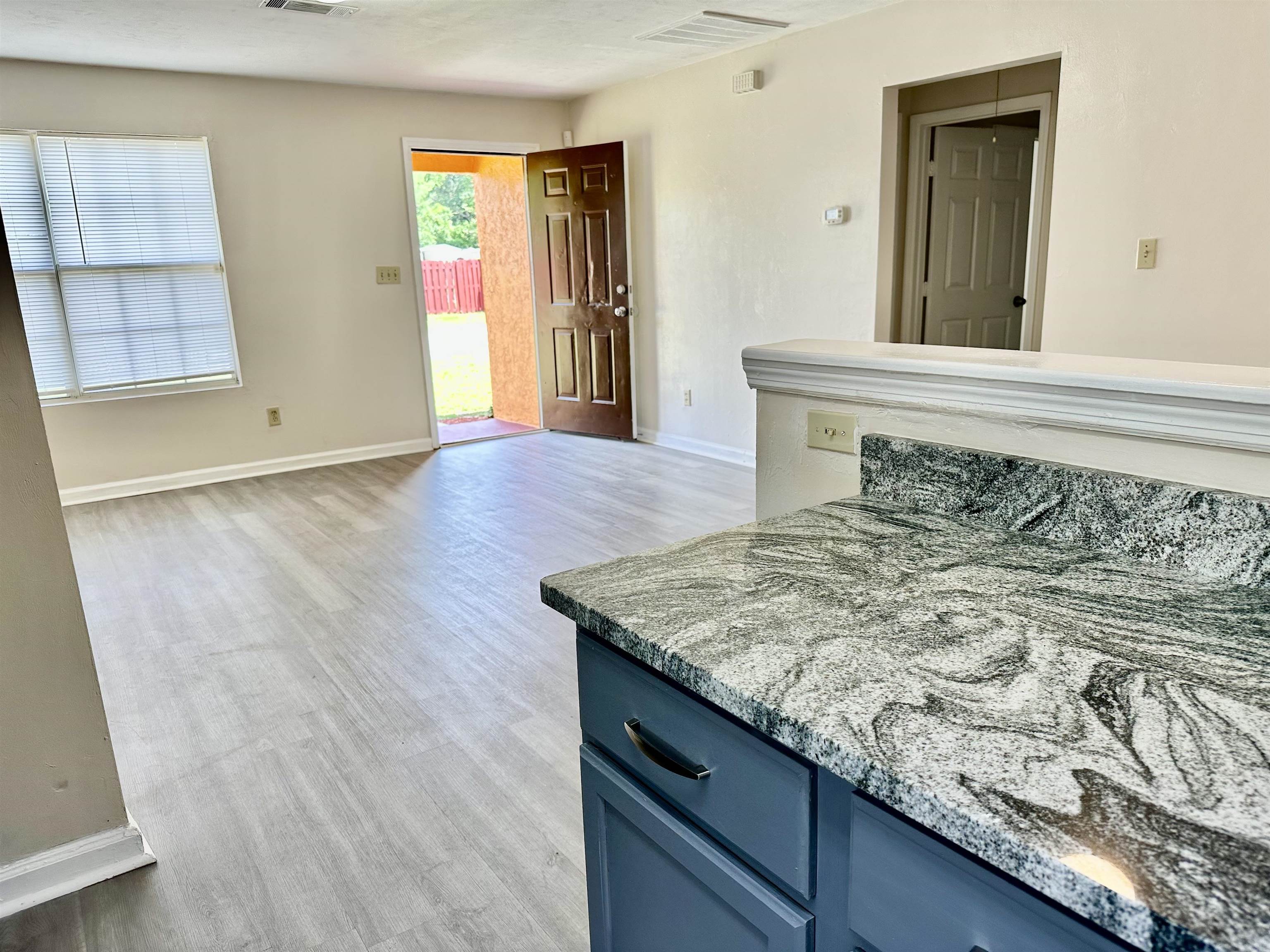 3180 N RIDGE Road Unit: -