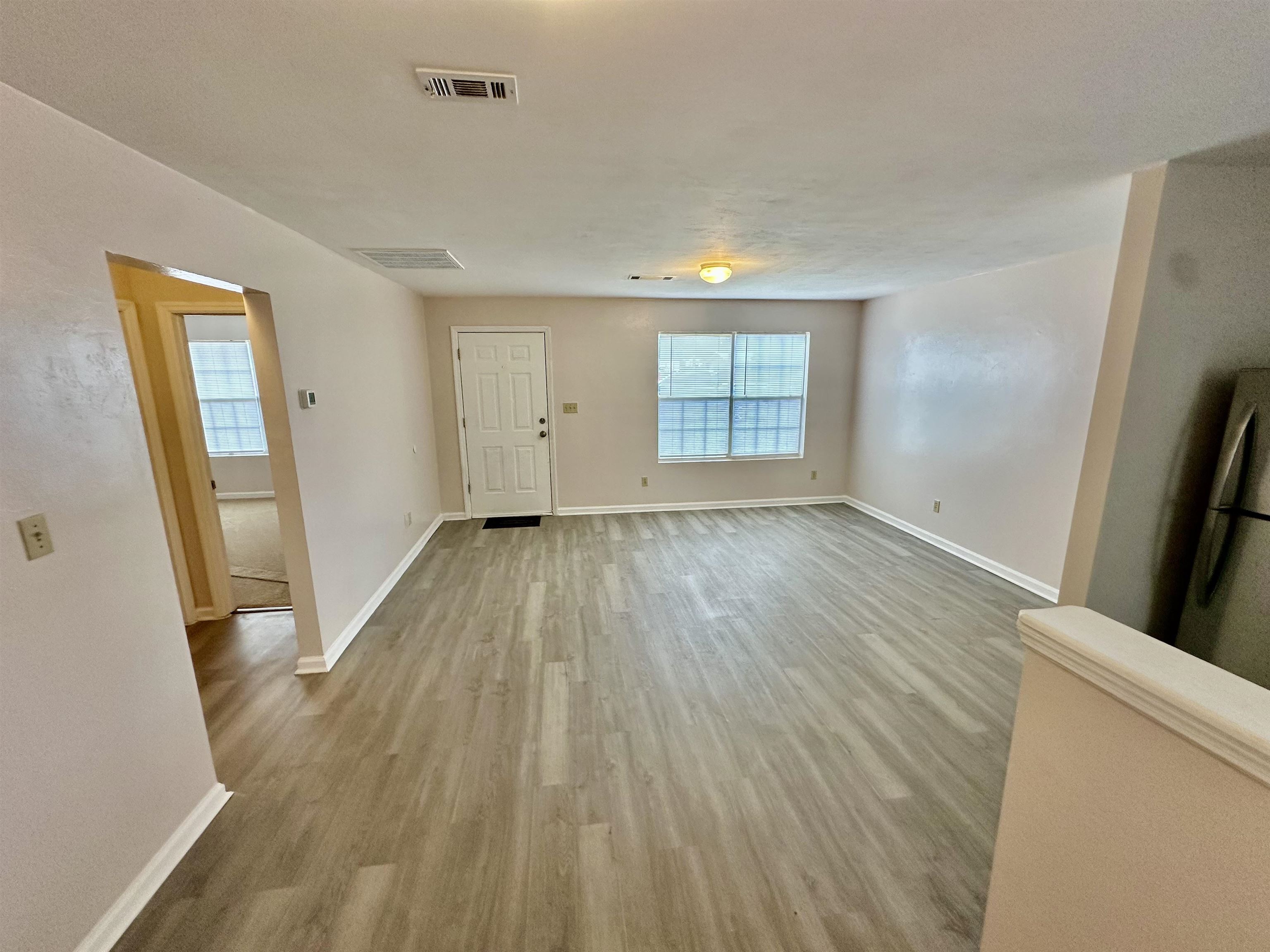 3180 N RIDGE Road Unit: -
