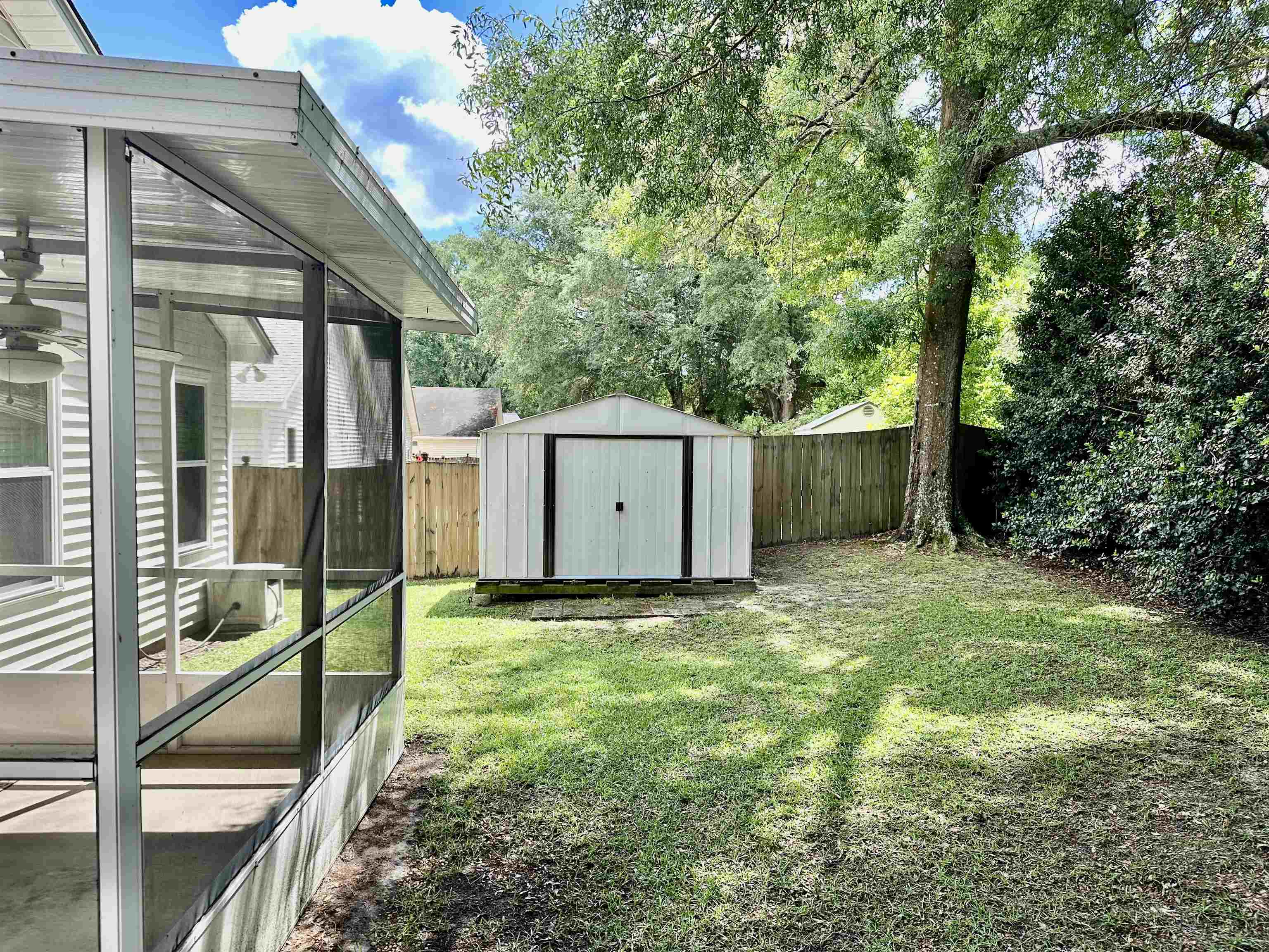 5525 Green Meadows Court