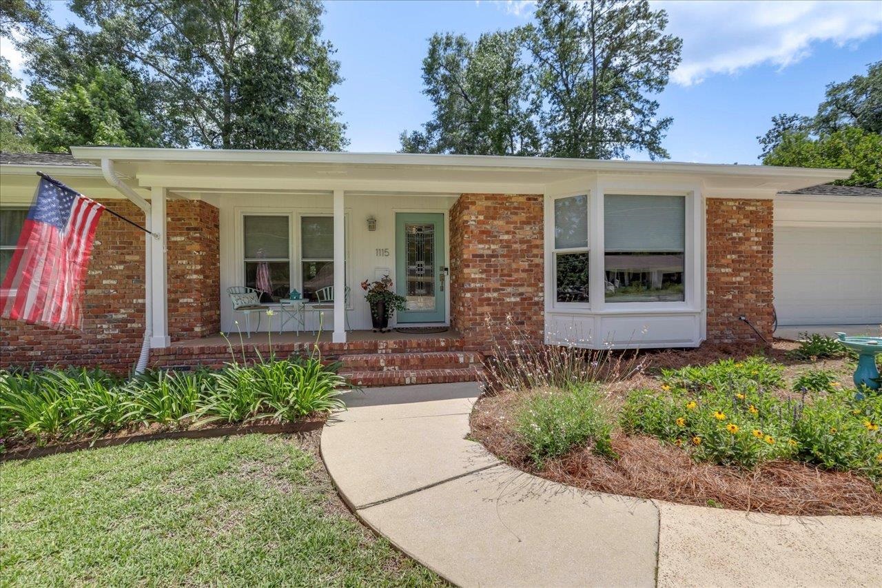 1115 Sandhurst Drive
