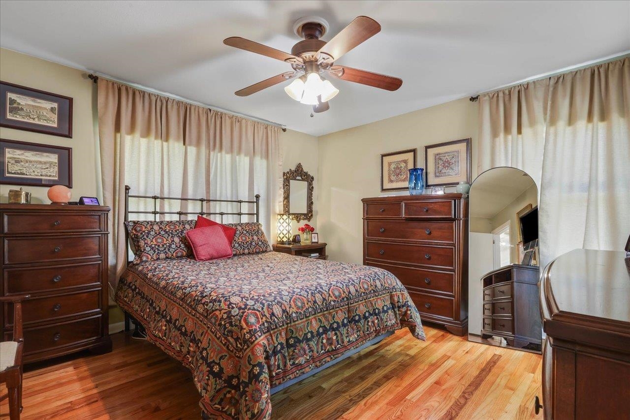 1115 Sandhurst Drive