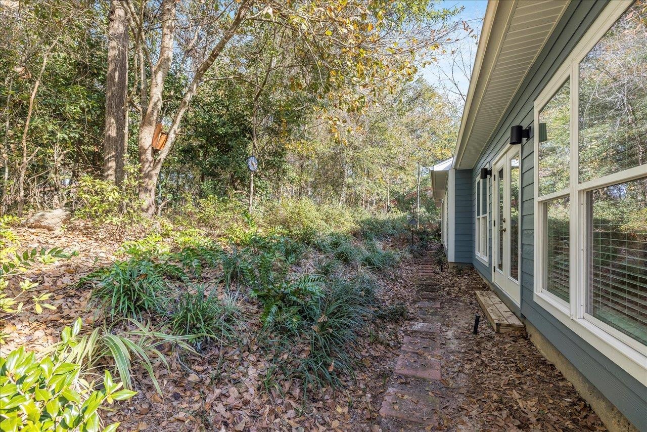 1544 Miccosukee Loop