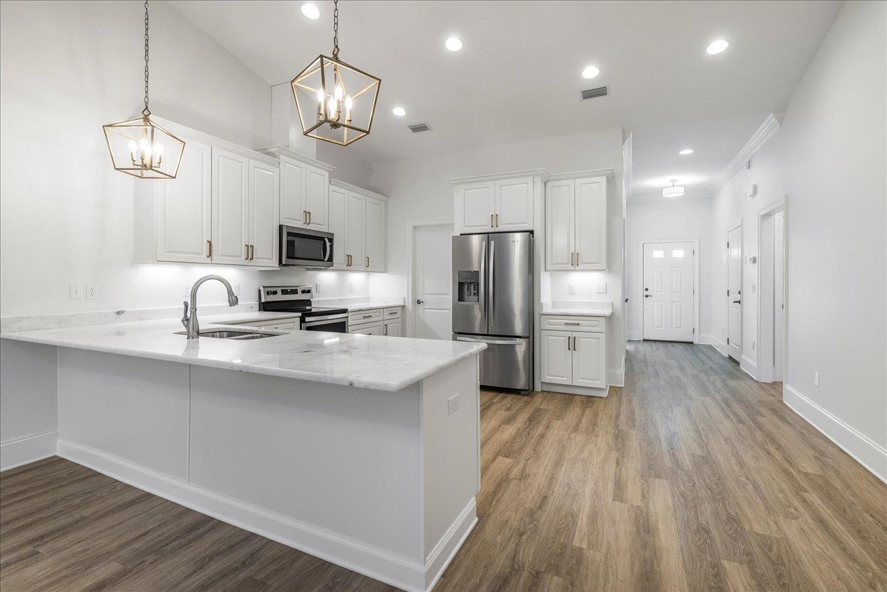 1544 Miccosukee Loop