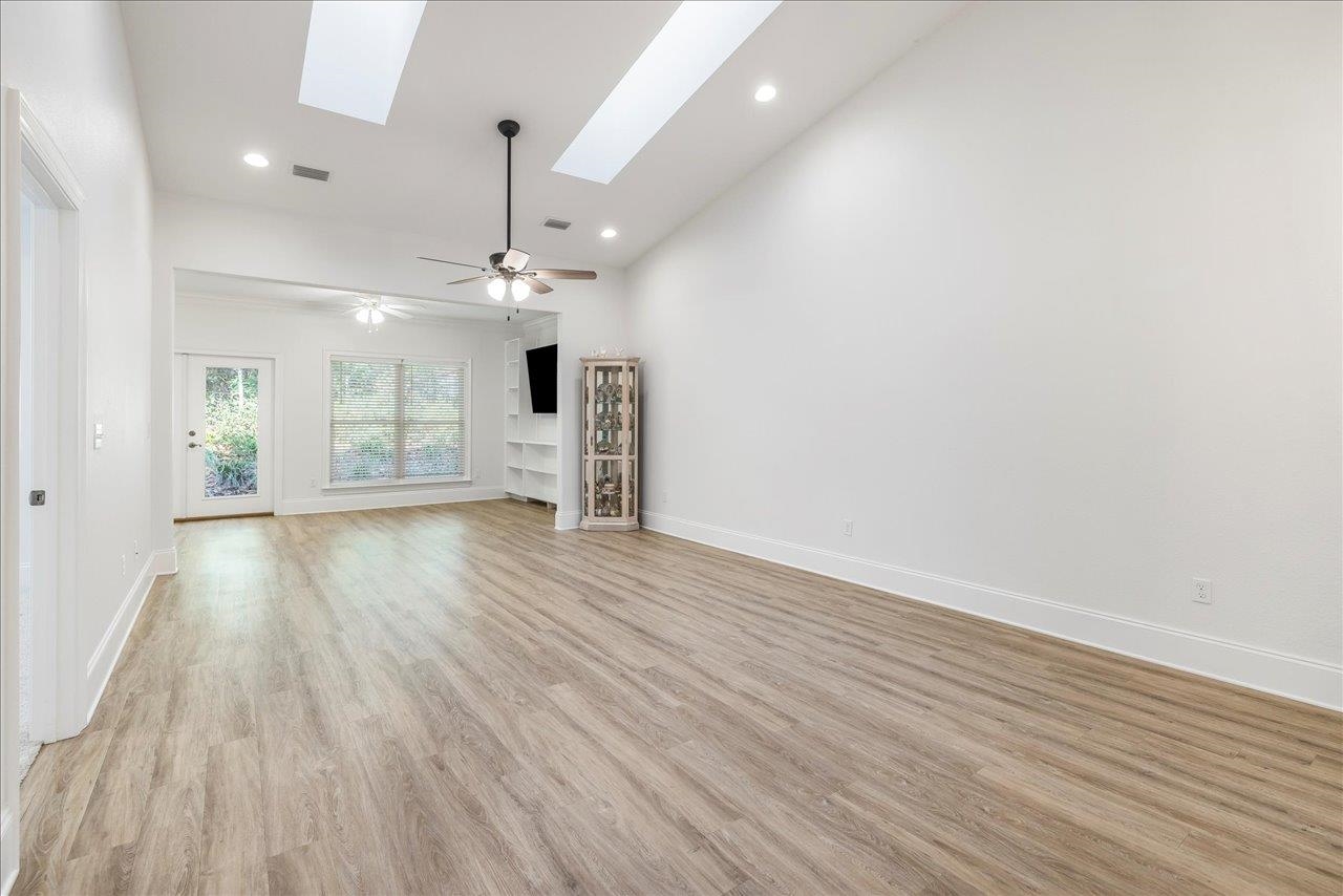 1544 Miccosukee Loop