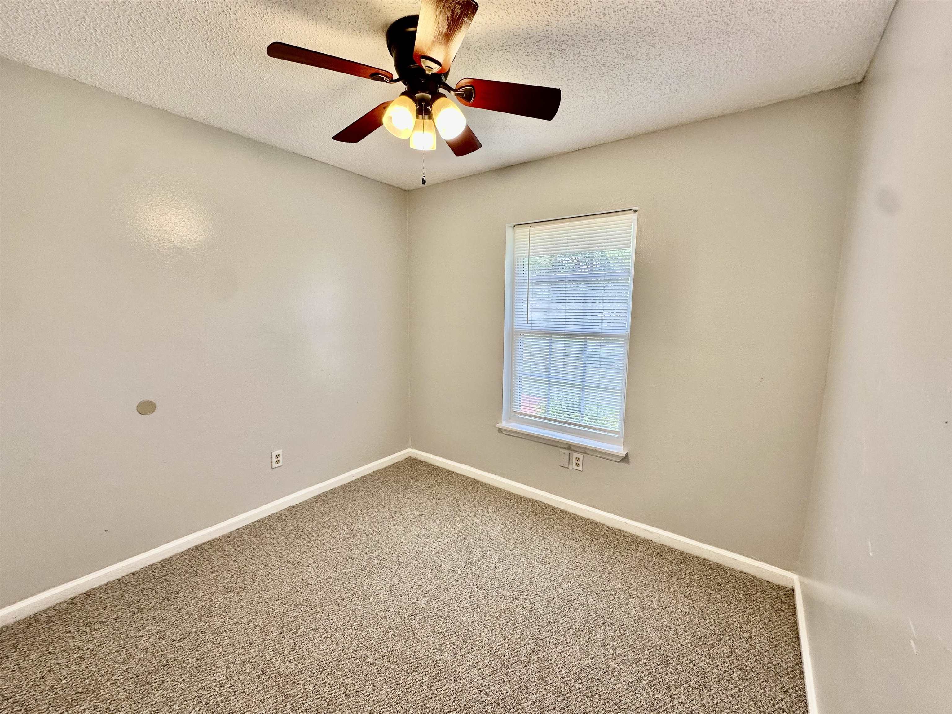 3626 S Lakewood Drive