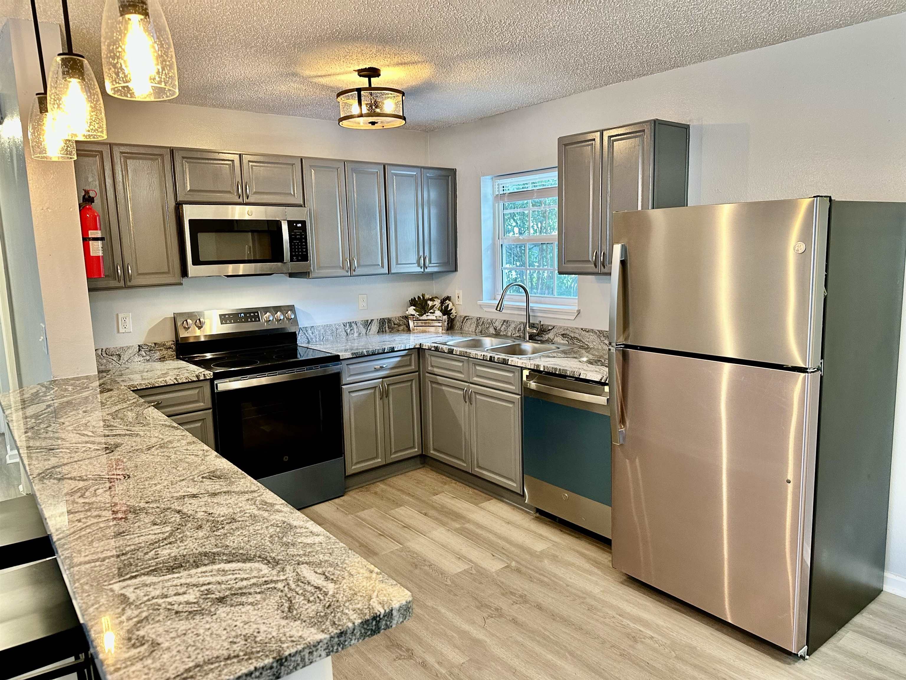 3626 S Lakewood Drive