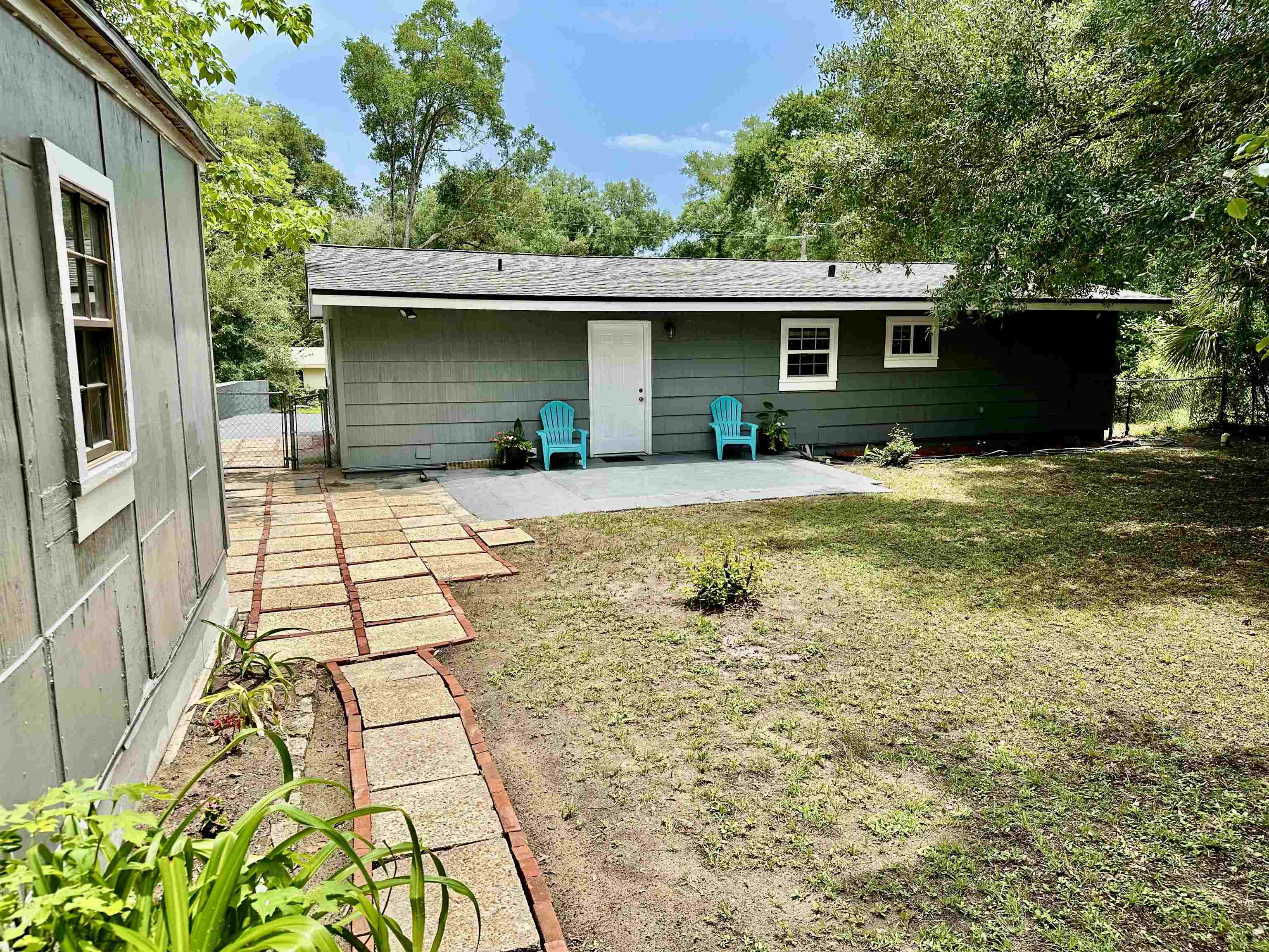 3626 S Lakewood Drive