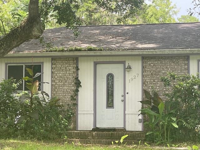 1927 Lawson Road