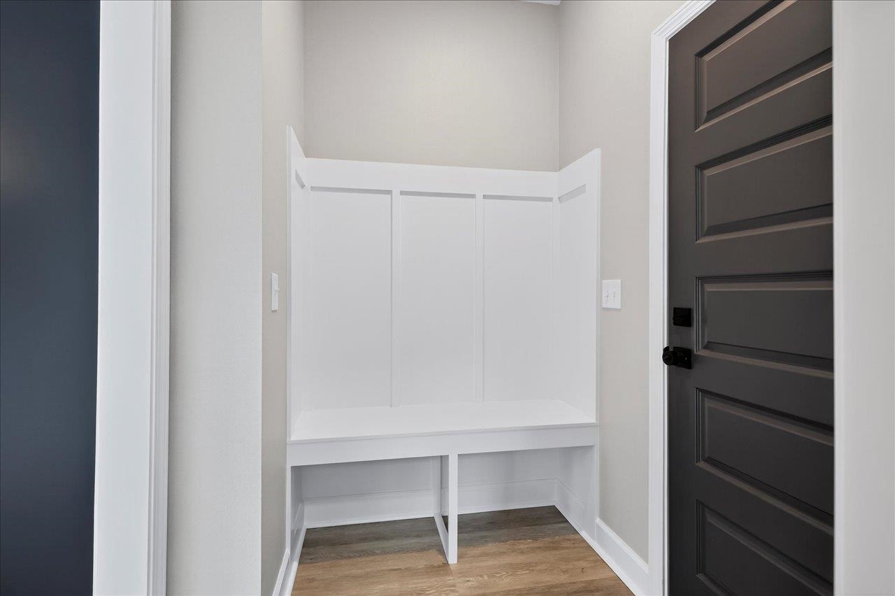 2005 E Indian Head Drive