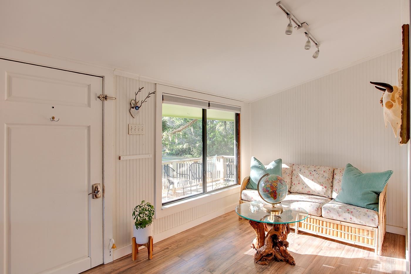 21 Saint James Street