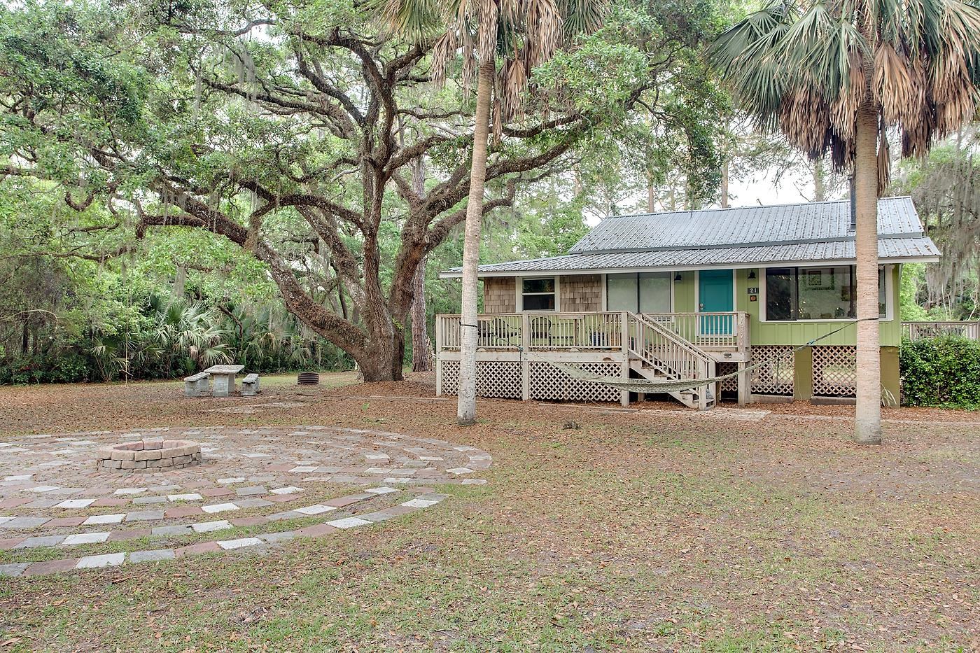 21 Saint James Street