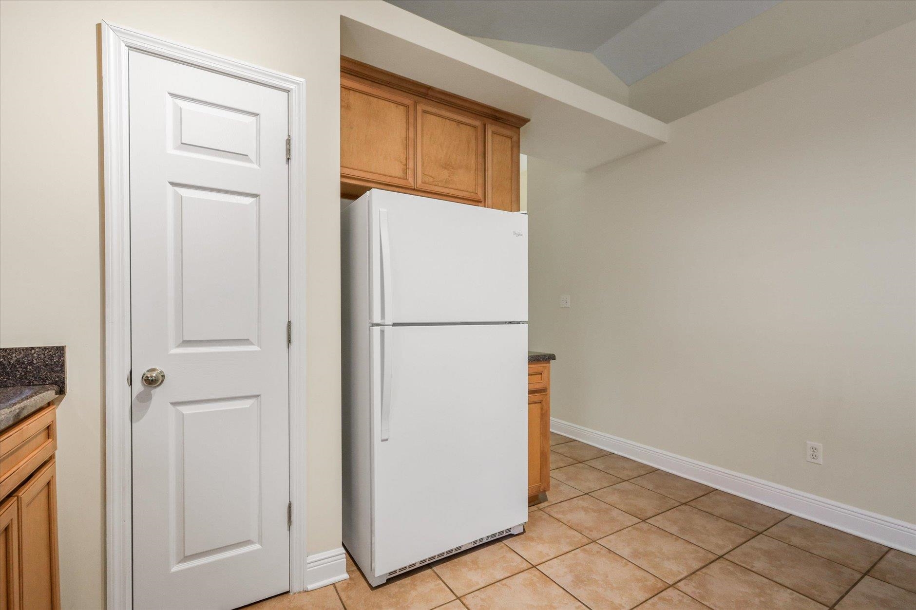 3529 Lands End Lane