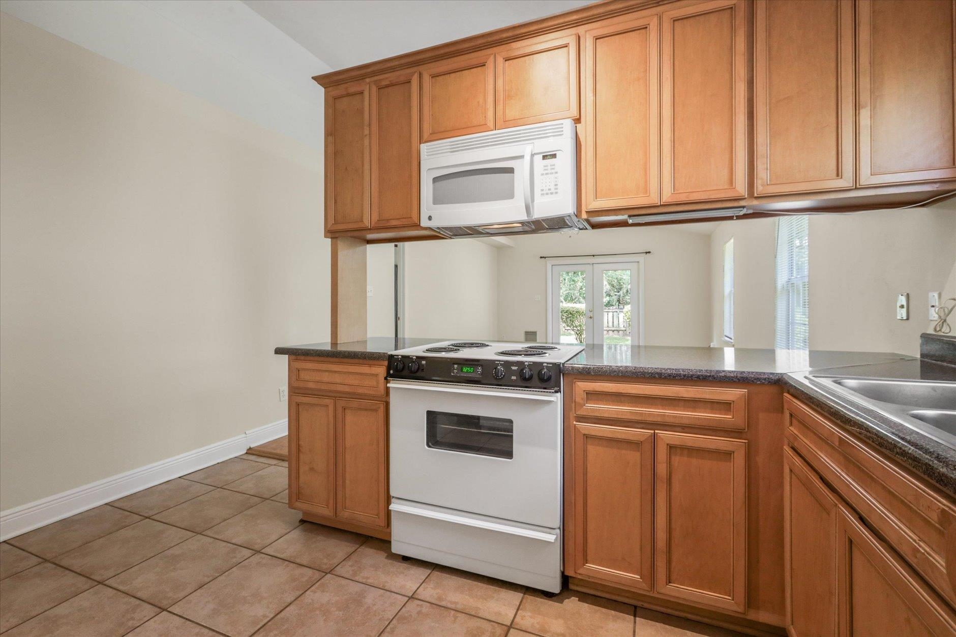 3529 Lands End Lane