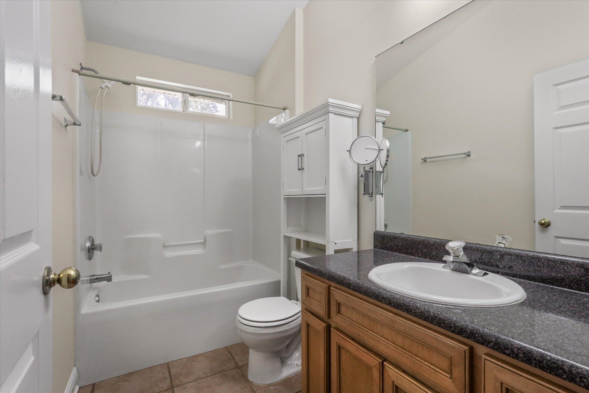 3529 Lands End Lane