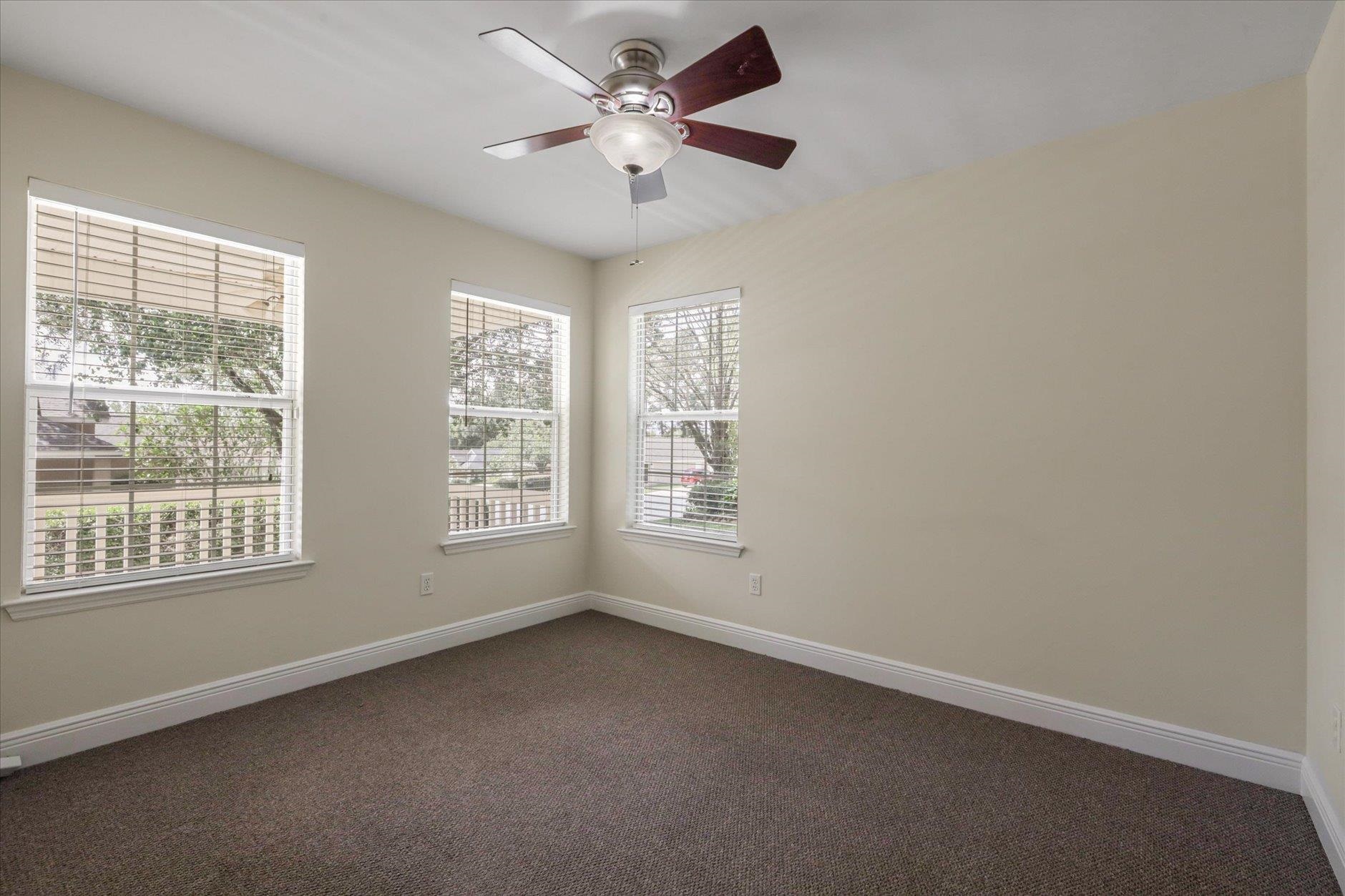 3529 Lands End Lane