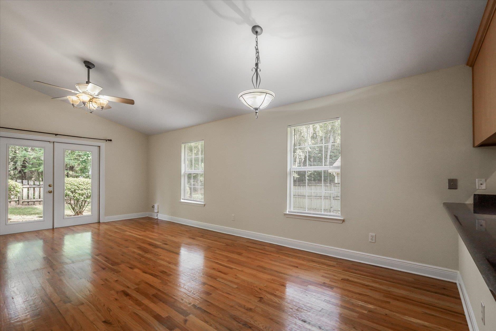 3529 Lands End Lane
