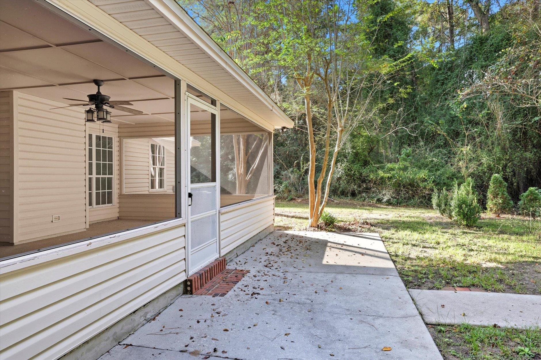 10500 Lake Iamonia Drive