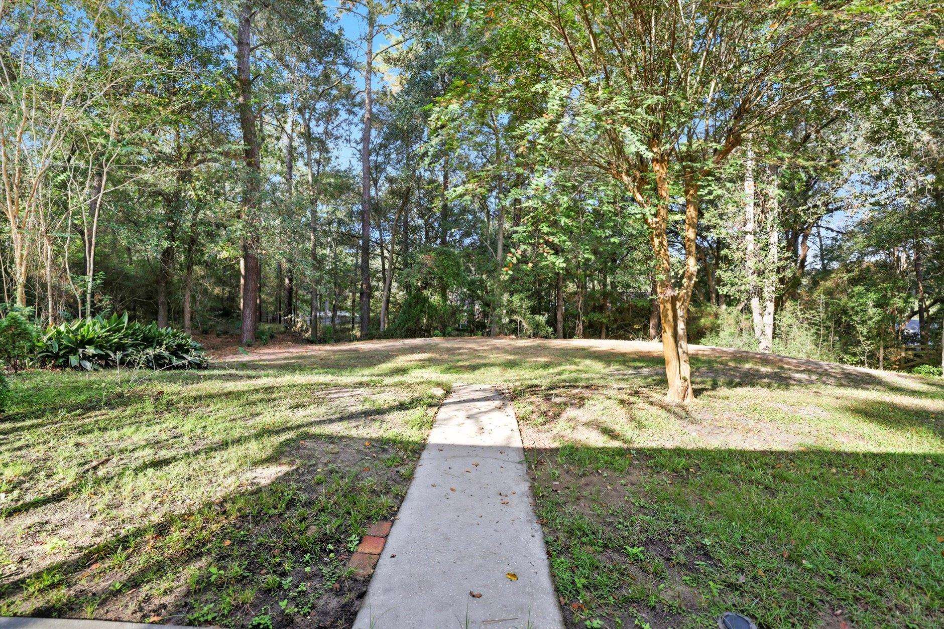 10500 Lake Iamonia Drive