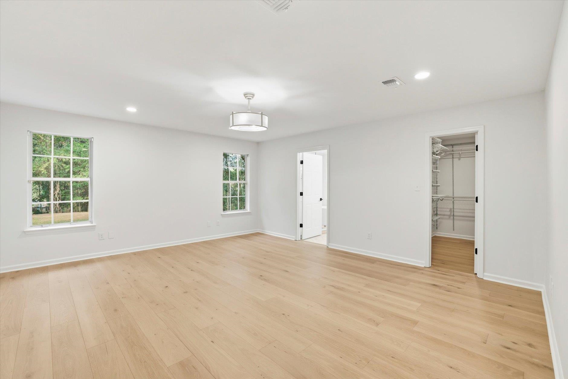 10500 Lake Iamonia Drive