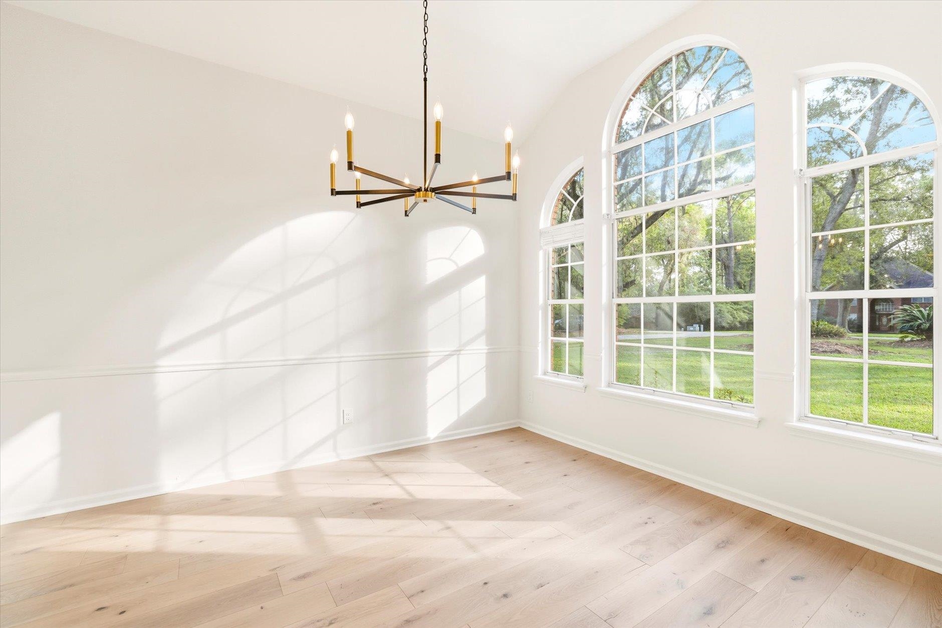 10500 Lake Iamonia Drive