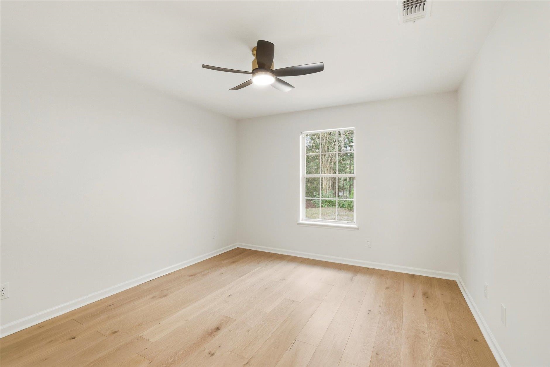 10500 Lake Iamonia Drive