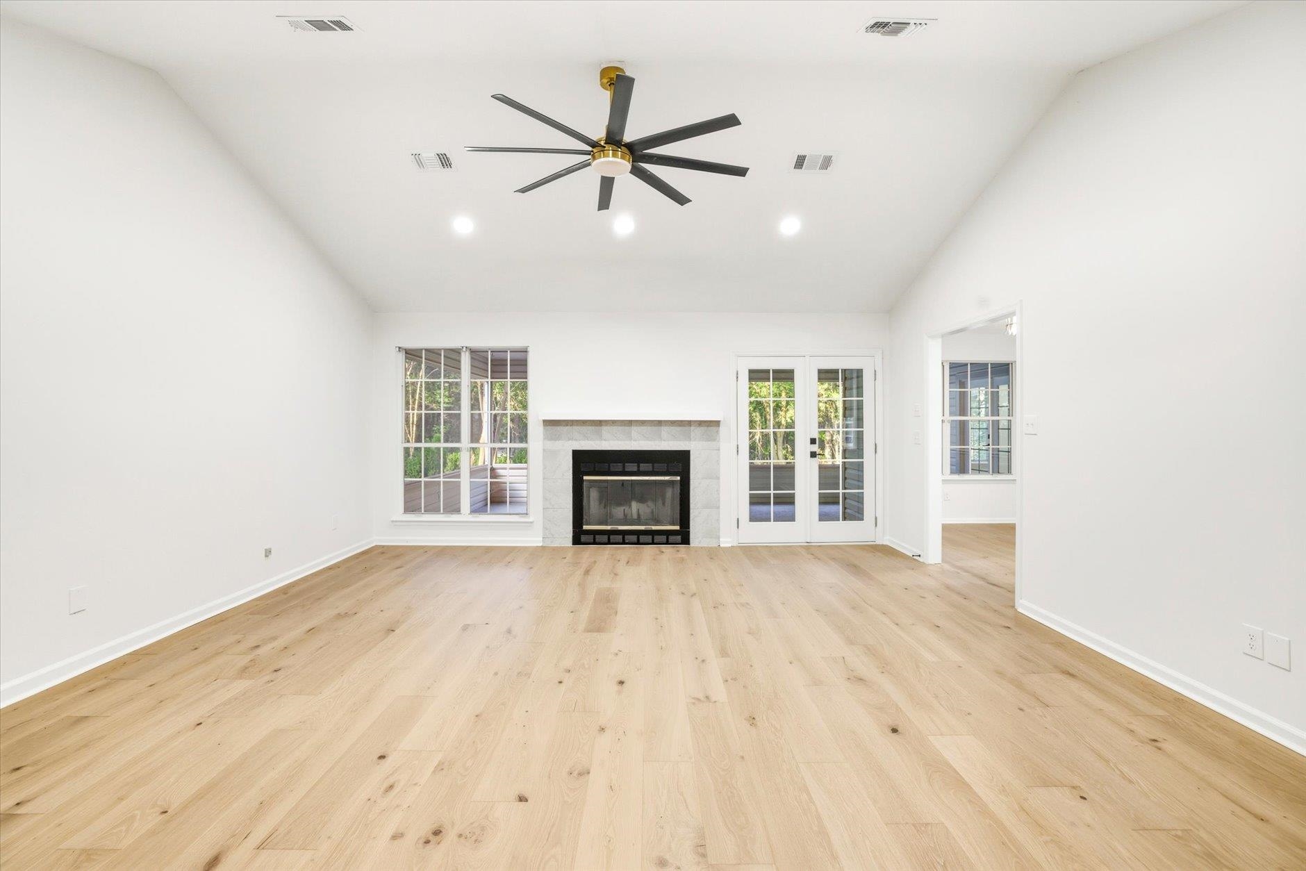 10500 Lake Iamonia Drive