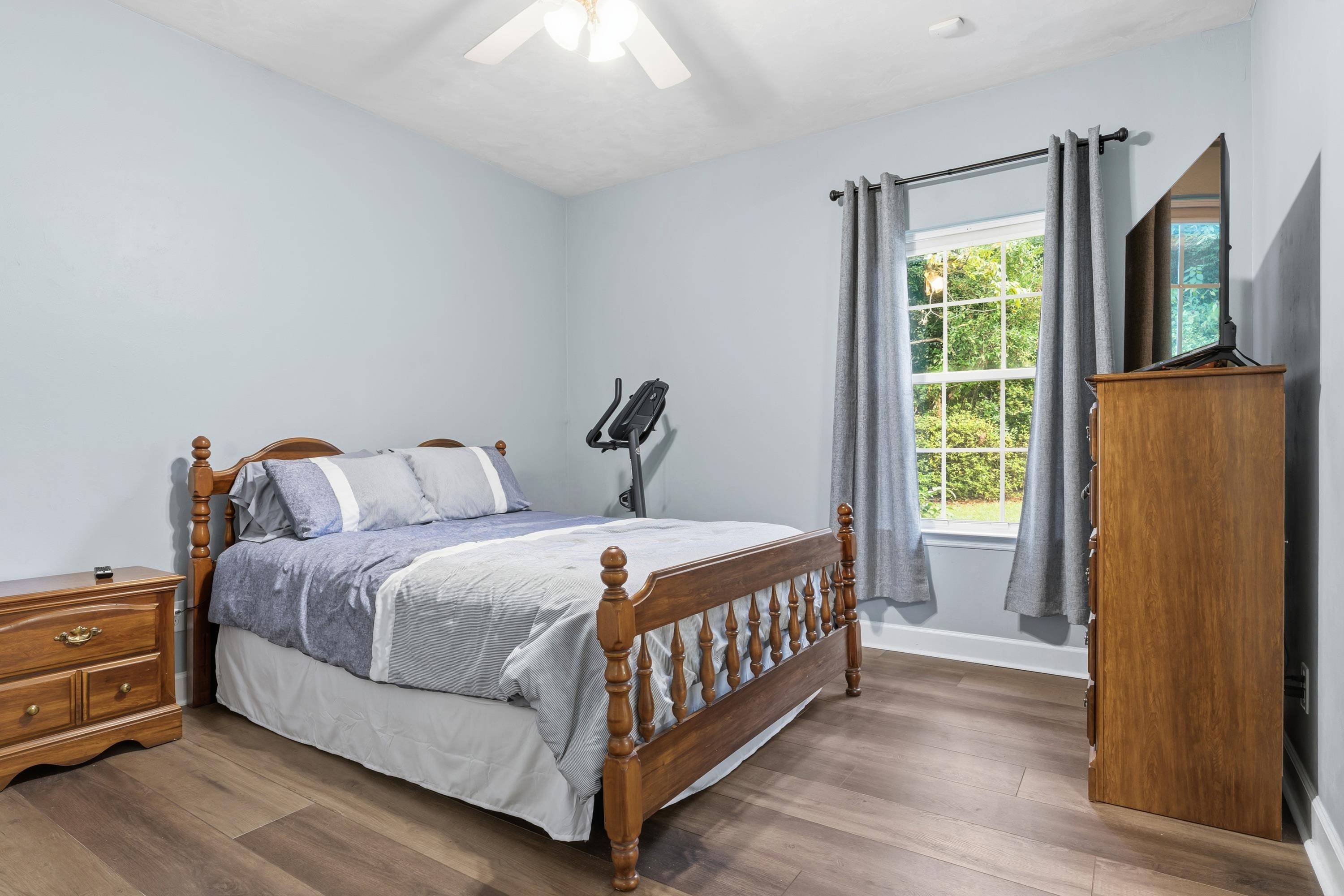 5124 CENTENNIAL OAK Circle