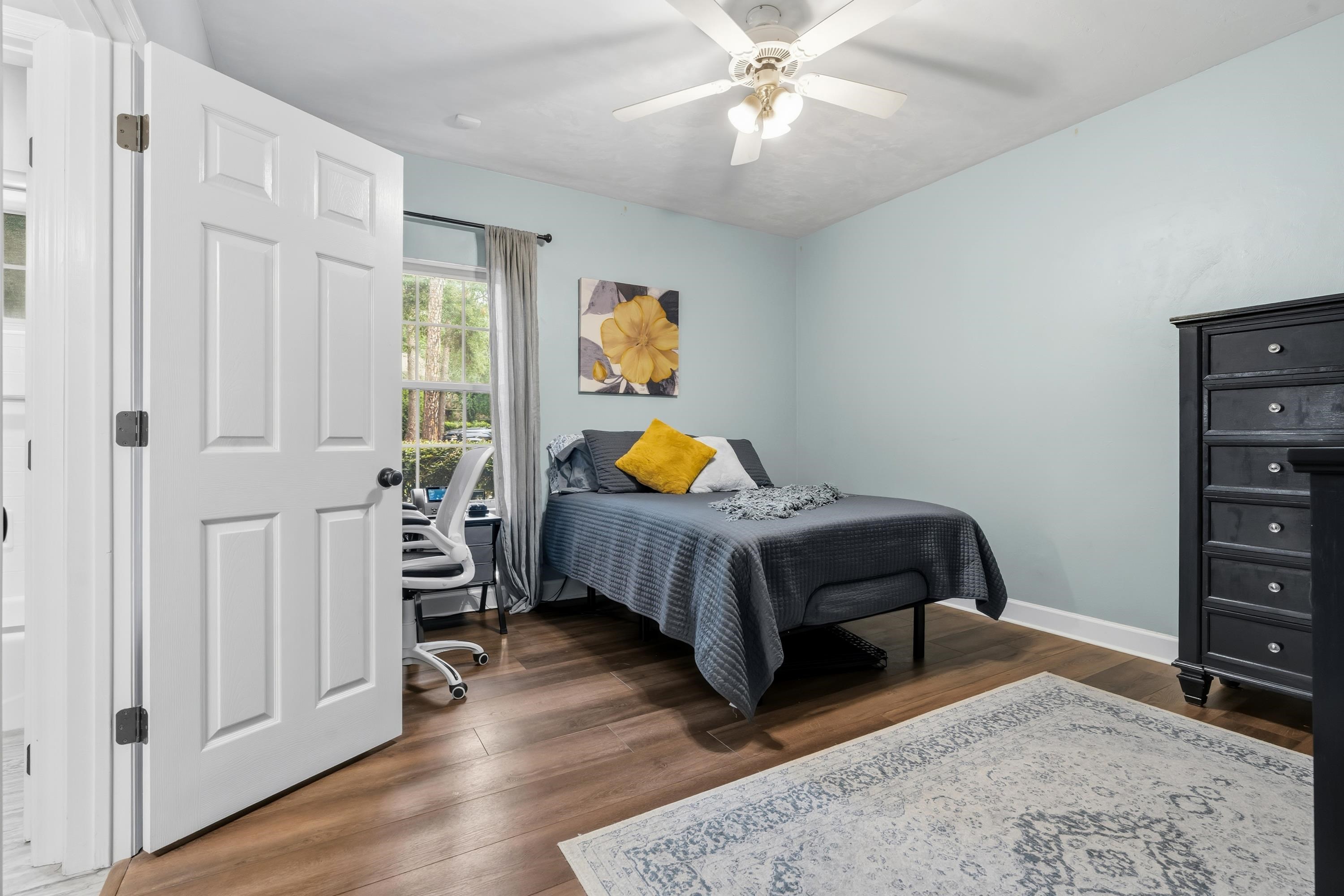 5124 CENTENNIAL OAK Circle